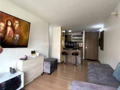 Apartamento de 3 alcobas en venta en Nueva Castilla, Bogotá, 51 m² · foto 2 de 20