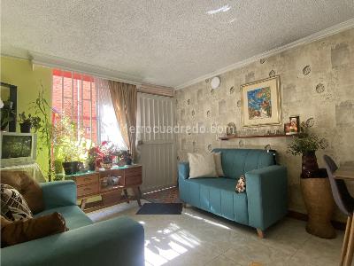 Casa en venta en Granjas Del Dorado, Bogotá · foto 3 de 20