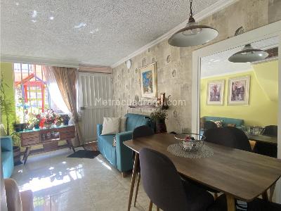 Casa en venta en Granjas Del Dorado, Bogotá · foto 5 de 20