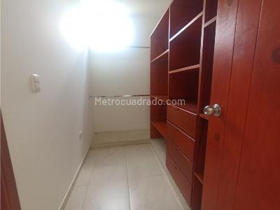 Casa de 3 alcobas en venta en Corredor Ecologico, Villavicencio, 300 m² · foto 16 de 20