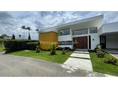 Casa de 3 alcobas en venta en El Tigre, Pereira, 350 m² · foto 2 de 20