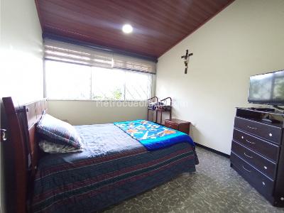 Casa de 5 alcobas en venta en Galan, Villavicencio, 178 m² · foto 6 de 12