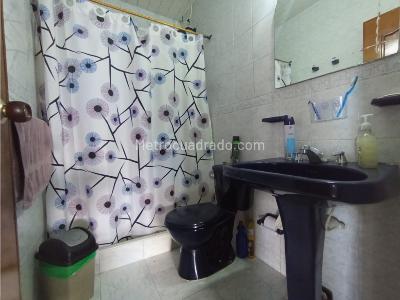 Casa de 5 alcobas en venta en Galan, Villavicencio, 178 m² · foto 10 de 12
