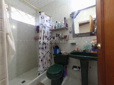 Casa de 5 alcobas en venta en Galan, Villavicencio, 178 m² · foto 11 de 12