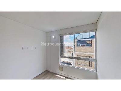 Apartamento en venta en Las Brisas, Bogotá · foto 8 de 16