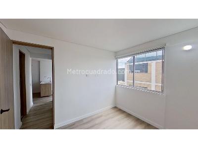 Apartamento en venta en Las Brisas, Bogotá · foto 12 de 16