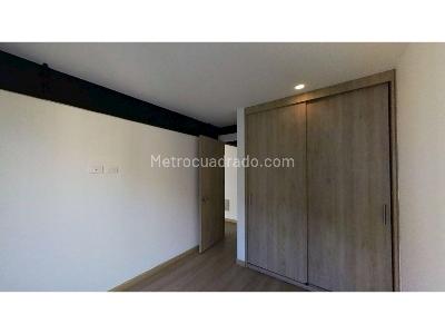 Apartamento de 2 alcobas en venta en Hayuelos, Bogotá, 62 m² · foto 12 de 18