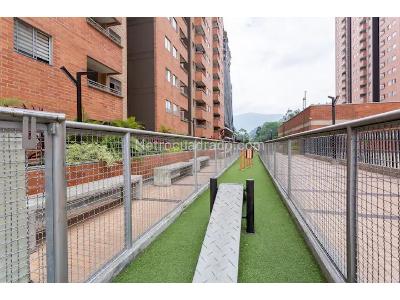 Apartamento en venta en Suramerica, Itagüí · foto 6 de 15