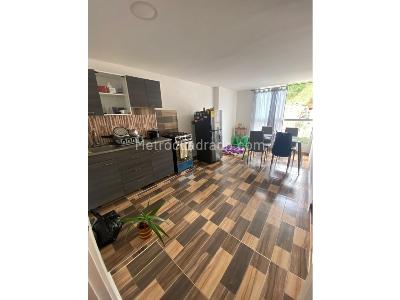 Apartamento de 2 alcobas en venta en La Gabriela, Bello, 40 m² · foto 3 de 13