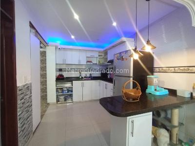 Casa de 5 alcobas en venta en Via Catama, Villavicencio, 169 m² · foto 9 de 20