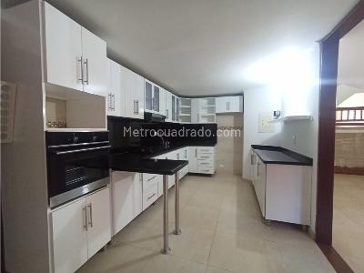 Casa de 3 alcobas en venta en Caudal, Villavicencio, 131 m² · foto 3 de 20