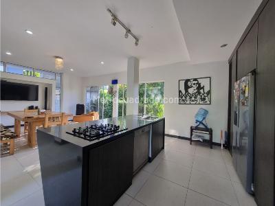 Casa de 4 alcobas en venta en Pueblito Cafetero, Pereira, 370 m² · foto 5 de 13
