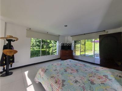 Casa de 4 alcobas en venta en Pueblito Cafetero, Pereira, 370 m² · foto 10 de 13