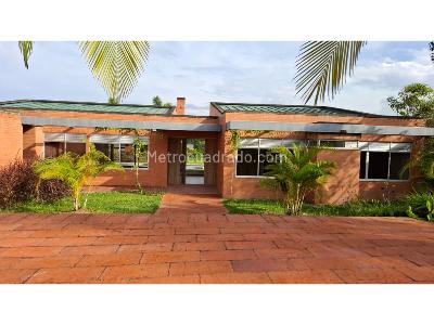 Casa de 3 alcobas en venta en Pueblito Cafetero, Pereira, 322 m² · foto 4 de 18