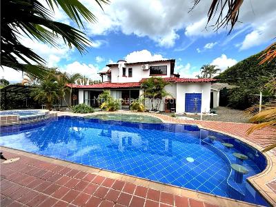 Casa en venta en Cerritos, Pereira · foto 2 de 19