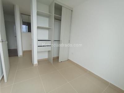 Apartamento en venta en Anillo Vial, Villavicencio · foto 4 de 19