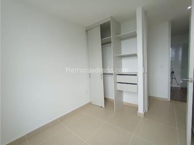Apartamento en venta en Anillo Vial, Villavicencio · foto 5 de 19