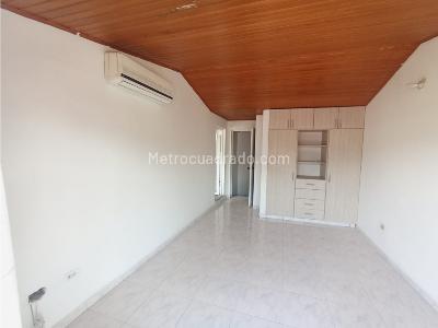 Casa de 3 alcobas en venta en Hacaritama, Villavicencio, 111 m² · foto 4 de 20