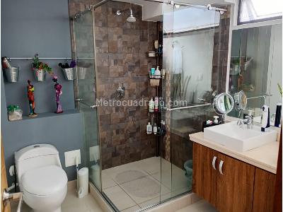 Casa de 4 alcobas en venta en El Caimo, Armenia, 252 m² · foto 12 de 16