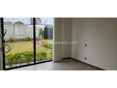 Casa de 5 alcobas en venta en Via Aeropuerto El Eden, Armenia, 420 m² · foto 13 de 20