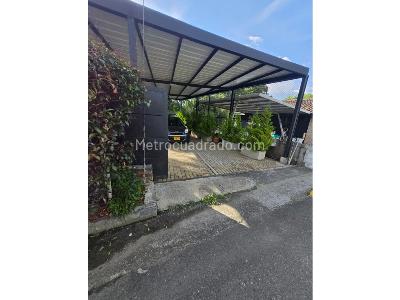 Casa de 3 alcobas en venta en Via Circasia, Armenia, 218 m² · foto 6 de 20