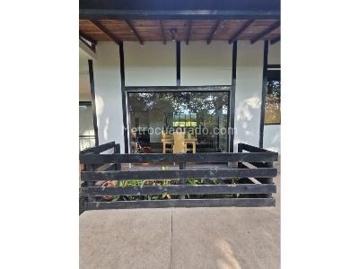 Casa de 3 alcobas en venta en Via Circasia, Armenia, 218 m² · foto 12 de 20