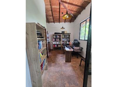 Casa de 3 alcobas en venta en Via Circasia, Armenia, 218 m² · foto 14 de 20