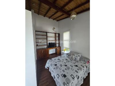 Casa de 3 alcobas en venta en Via Circasia, Armenia, 218 m² · foto 18 de 20