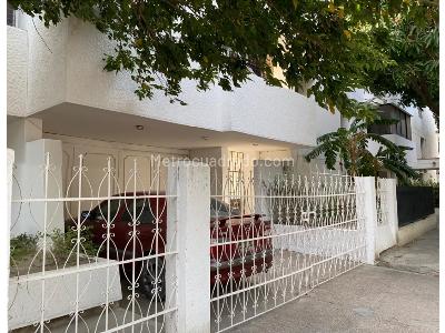 Casa en venta en Bavaria, Santa Marta · foto 2 de 16