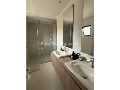 Casa de 3 alcobas en venta en Cerritos, Pereira, 162 m² · foto 13 de 15