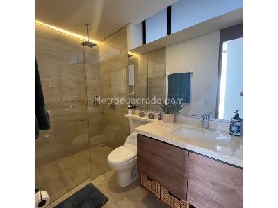 Apartamento de 2 alcobas en venta en Llanogrande, Rionegro, 114 m² · foto 8 de 10