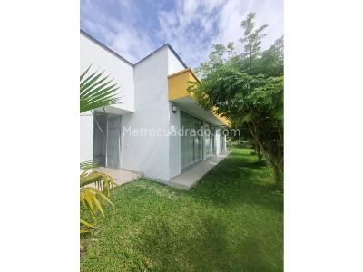 Casa de 4 alcobas en venta en Variante Condina, Pereira, 260 m² · foto 4 de 18