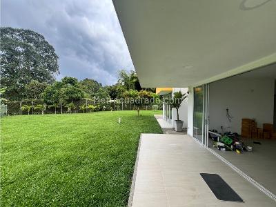 Casa de 4 alcobas en venta en Variante Condina, Pereira, 260 m² · foto 6 de 18