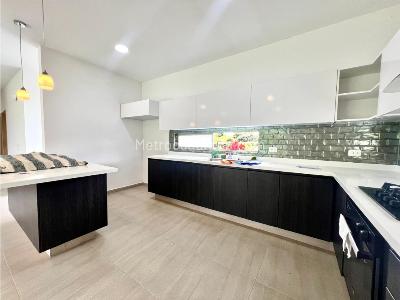 Casa de 4 alcobas en venta en Variante Condina, Pereira, 260 m² · foto 7 de 18