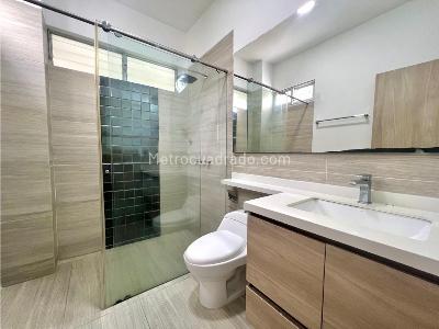 Casa de 4 alcobas en venta en Variante Condina, Pereira, 260 m² · foto 18 de 18