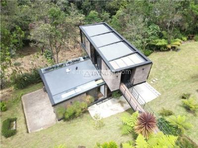 Casa de 2 alcobas en venta en Alto Del Escobero, Envigado · foto 2 de 20