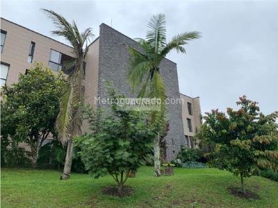 Apartamento de 3 alcobas en venta en Cabeceras, Rionegro, 192 m² · foto 2 de 20