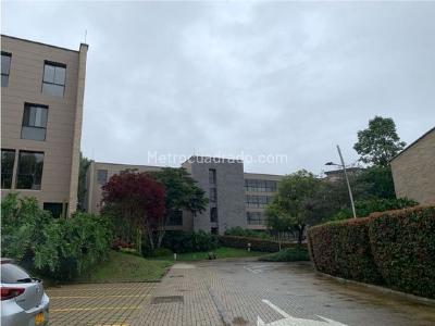Apartamento de 3 alcobas en venta en Cabeceras, Rionegro, 192 m² · foto 3 de 20