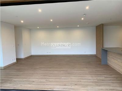 Apartamento de 3 alcobas en venta en Cabeceras, Rionegro, 192 m² · foto 5 de 20