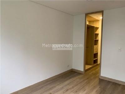 Apartamento de 3 alcobas en venta en Cabeceras, Rionegro, 192 m² · foto 16 de 20