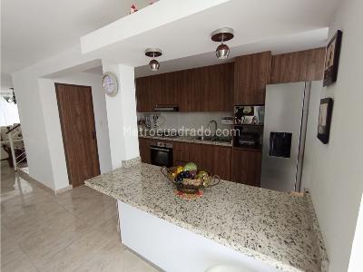 Casa de 3 alcobas en venta en El Limonar, Cali, 157 m² · foto 13 de 20