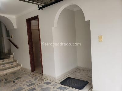 Casa de 4 alcobas en venta en Caney Especial, Cali, 252 m² · foto 3 de 20