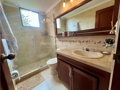 Apartamento de 3 alcobas en venta en El Ingenio, Cali, 130 m² · foto 8 de 20