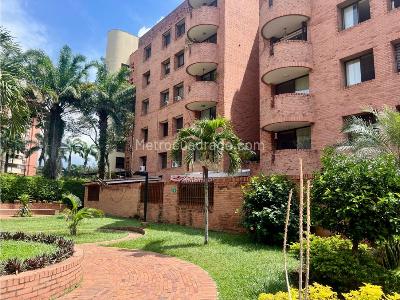 Apartamento de 3 alcobas en venta en El Ingenio, Cali, 130 m² · foto 17 de 20