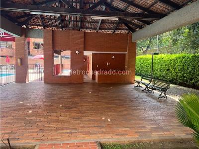Apartamento de 3 alcobas en venta en El Ingenio, Cali, 130 m² · foto 18 de 20