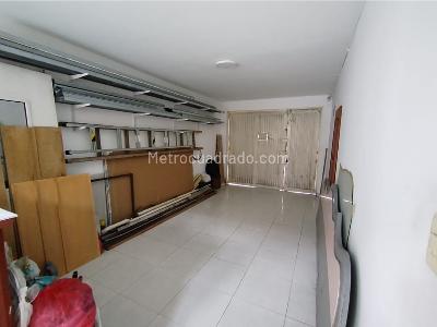 Casa de 4 alcobas en venta en Prados Del Norte, Cali, 220 m² · foto 11 de 20