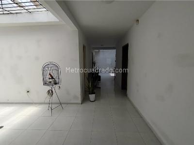Casa de 4 alcobas en venta en Prados Del Norte, Cali, 220 m² · foto 12 de 20