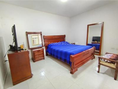 Casa de 4 alcobas en venta en Prados Del Norte, Cali, 220 m² · foto 17 de 20