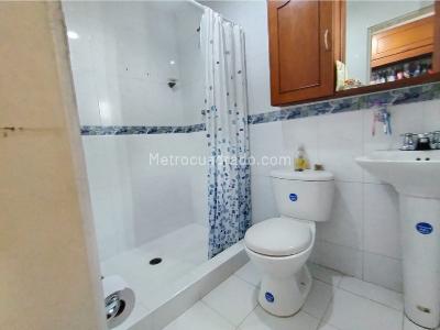 Casa de 4 alcobas en venta en Prados Del Norte, Cali, 220 m² · foto 19 de 20