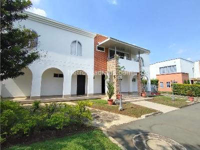 Casa de 5 alcobas en venta en Pance, Cali, 886 m² · foto 2 de 20